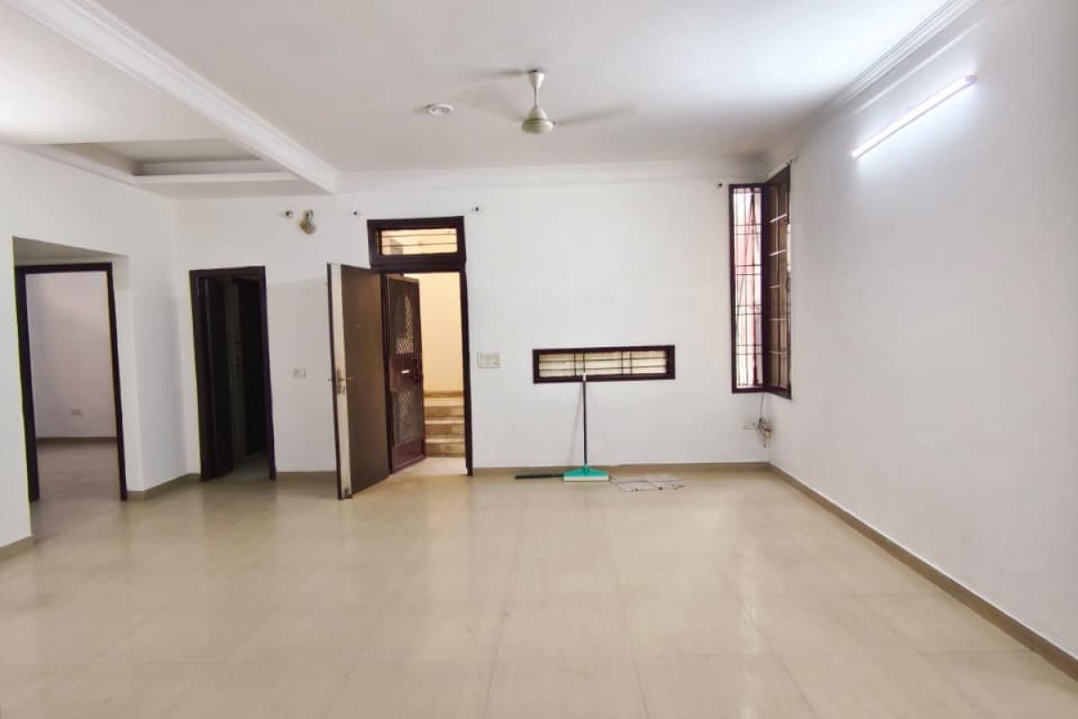 Independent Floor