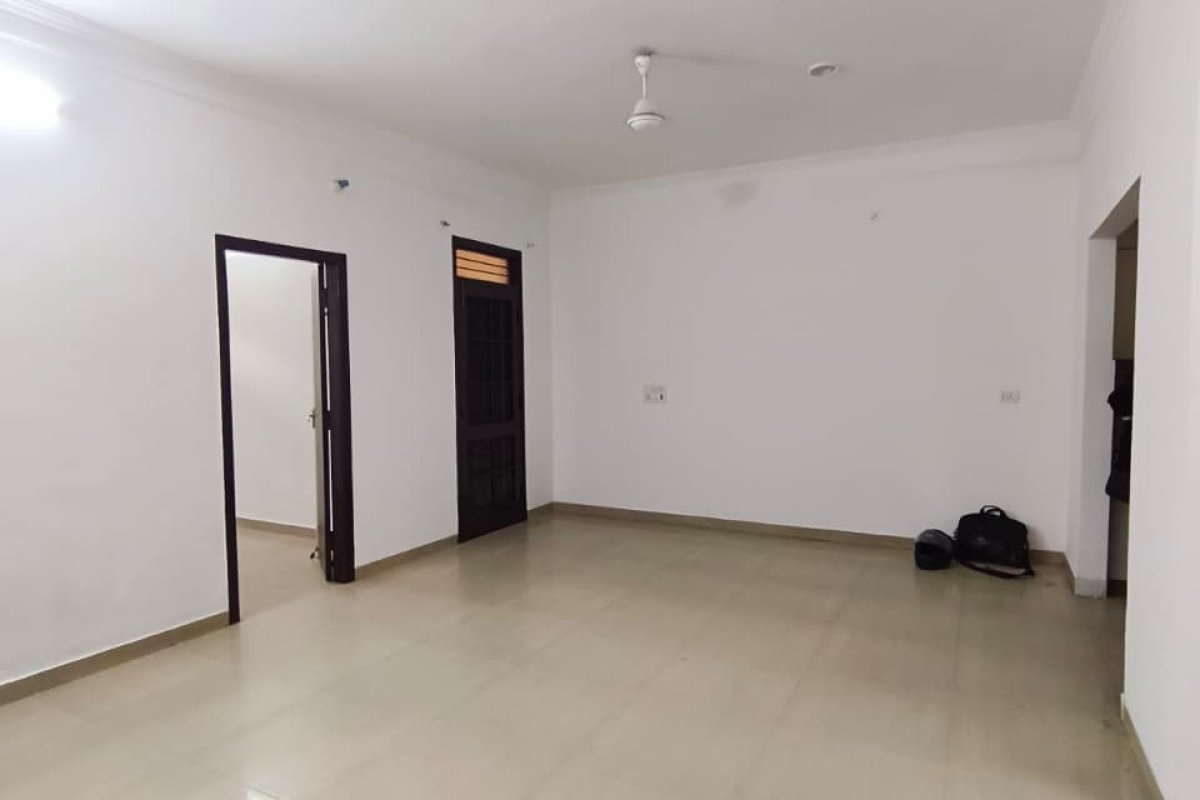 Independent Floor